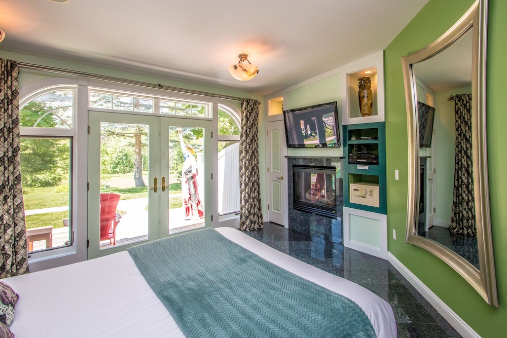 Adventure Suites - photo 25