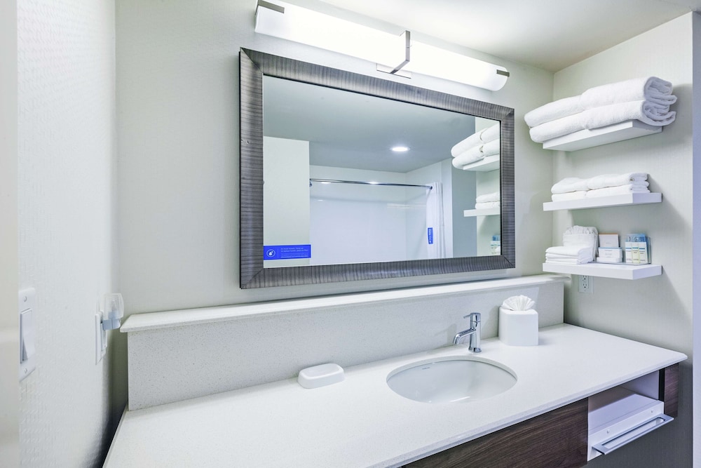Hampton Inn North Little Rock McCain Mall - photo 32