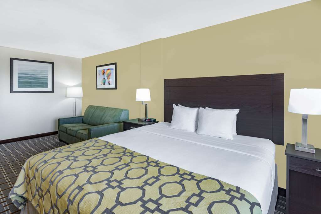 Baymont by Wyndham Farmington - photo 23