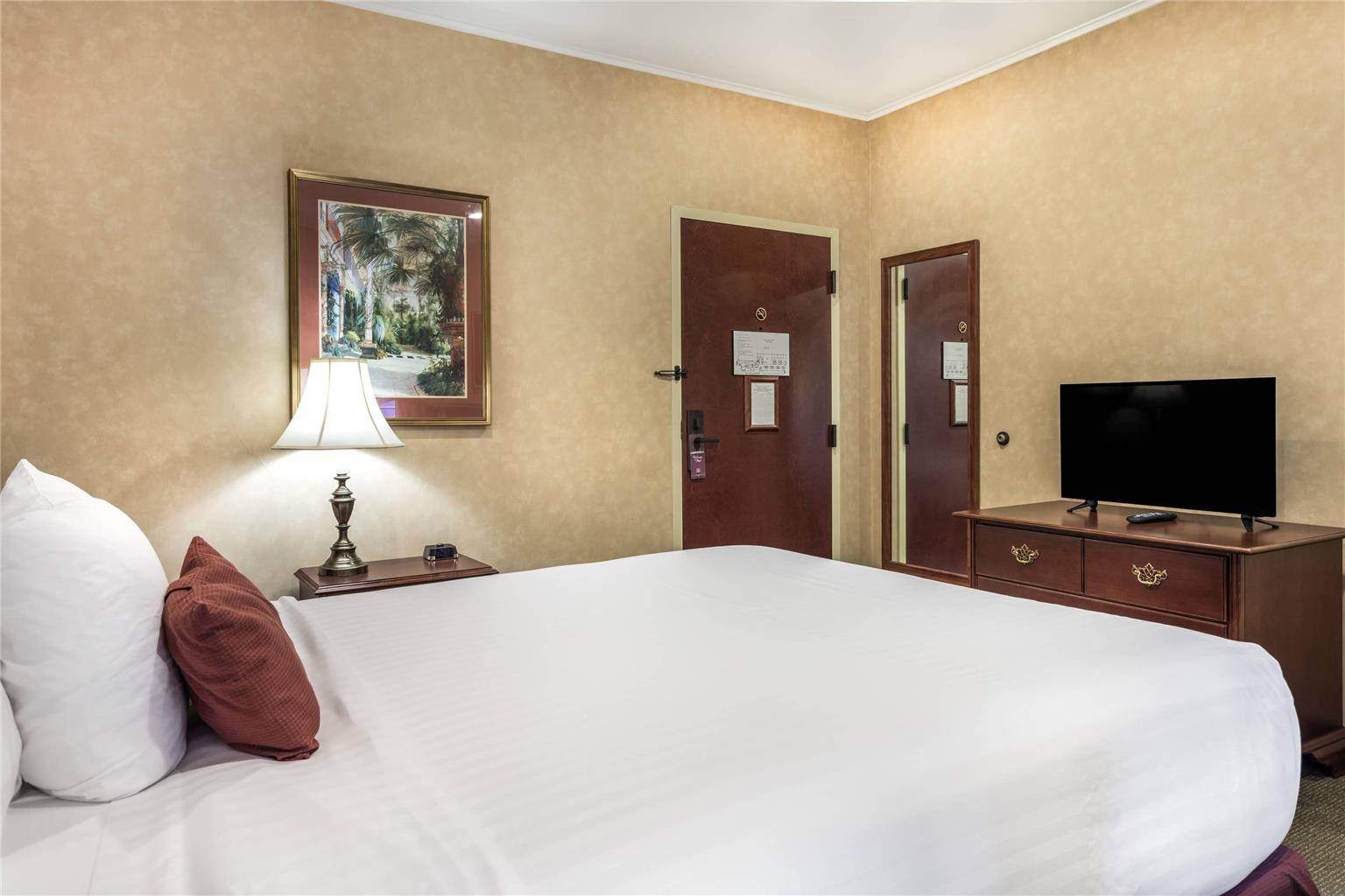 Traditions Hotel & Spa Johnson City Binghamton an Ascend Collection Hotel - photo 25