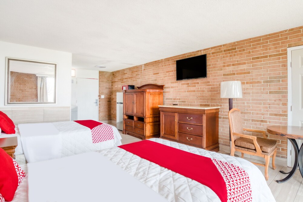 Extended Stay Greensboro - photo 16