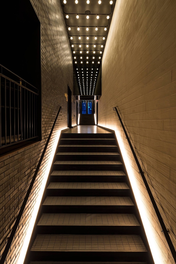 Moxy NYC East Village - photo 40