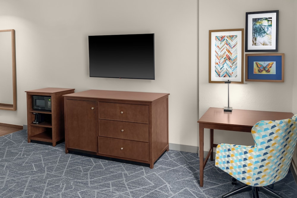 Hampton Inn & Suites Coconut Creek - photo 44