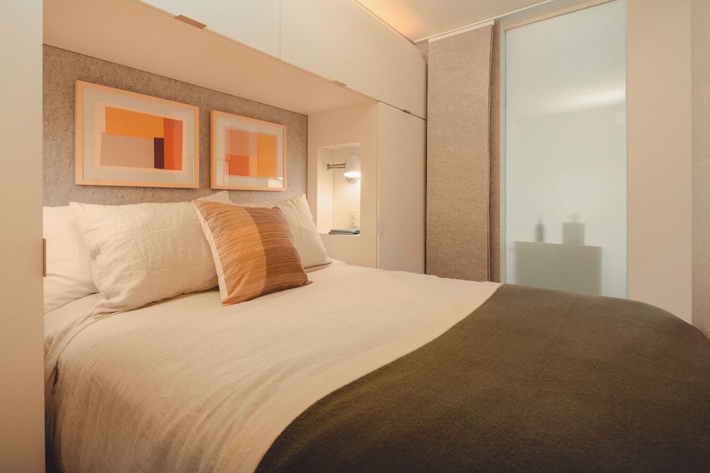 Scout Living powered by Placemakr Midtown - photo 6