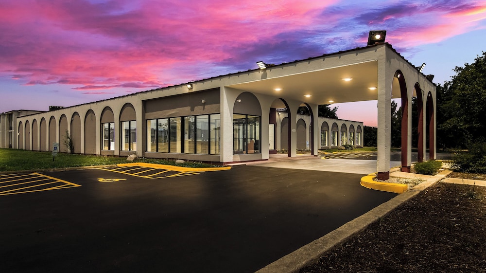 Red Roof Inn Chicago N Aurora Naperville - photo 28