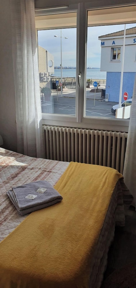 Hotel Restaurant Calypso — Fos-Sur-Mer — photo 4