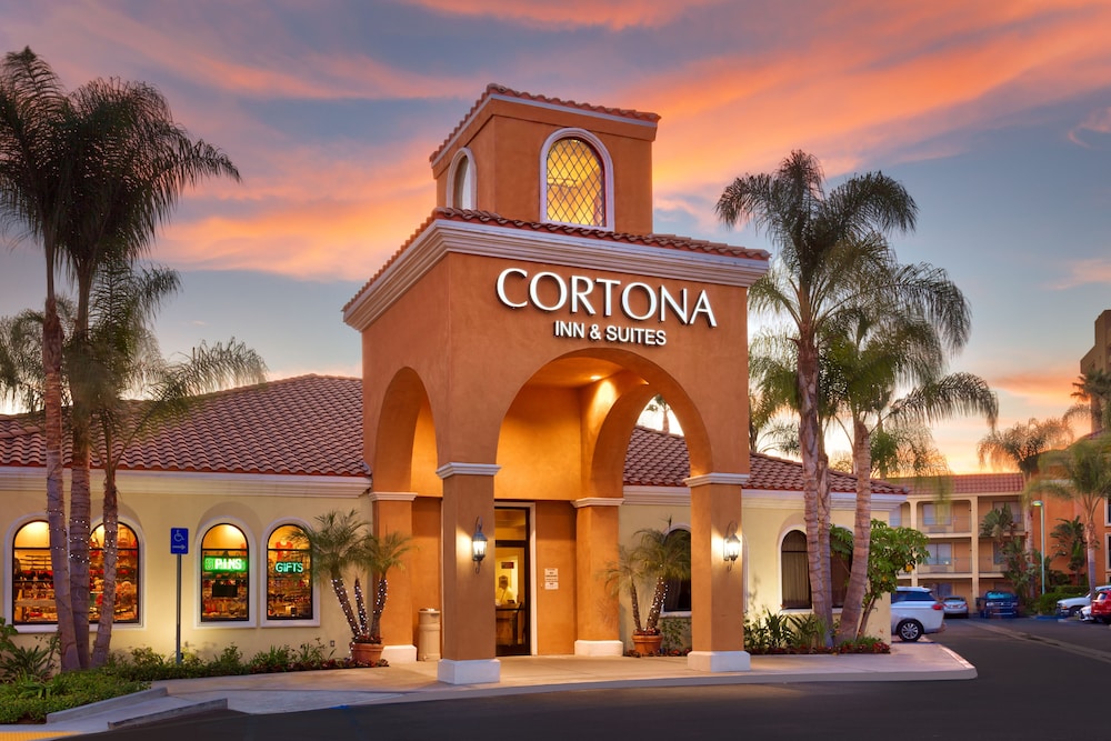 Cortona Inn & Suites Anaheim Resort in Anaheim, United States
