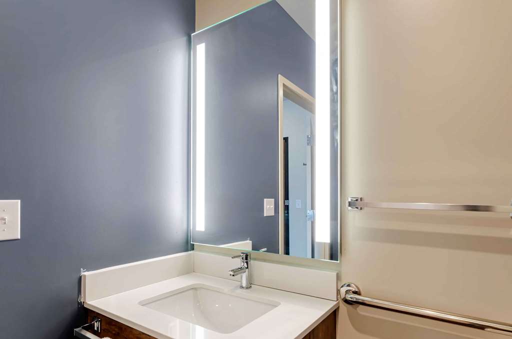 Extended Stay America Premier Suites Harrisonburg - photo 32