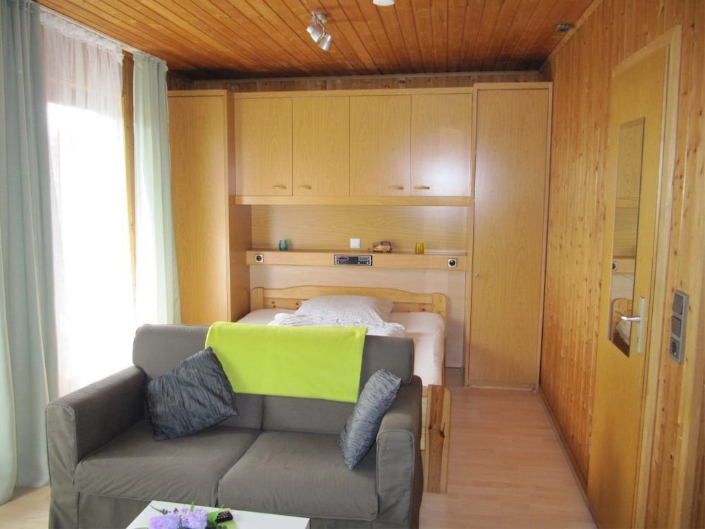 Eschenkamp 7c — hotel in Isenbuttel