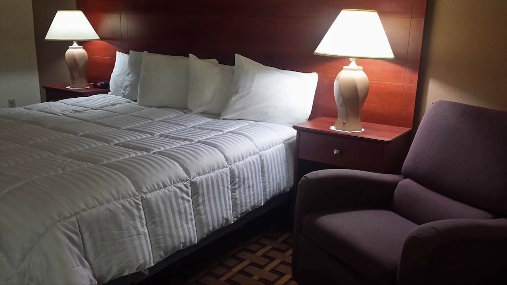 Baymont by Wyndham Paducah - photo 12