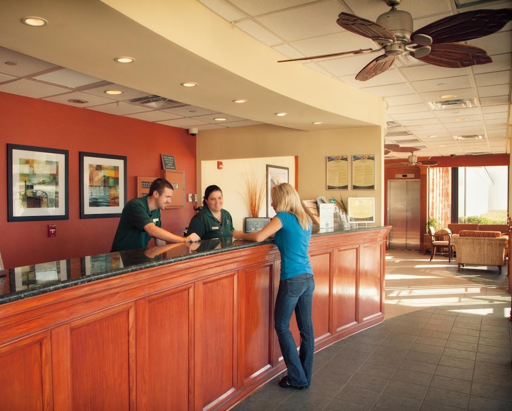 Oceanfront Inn - photo 3