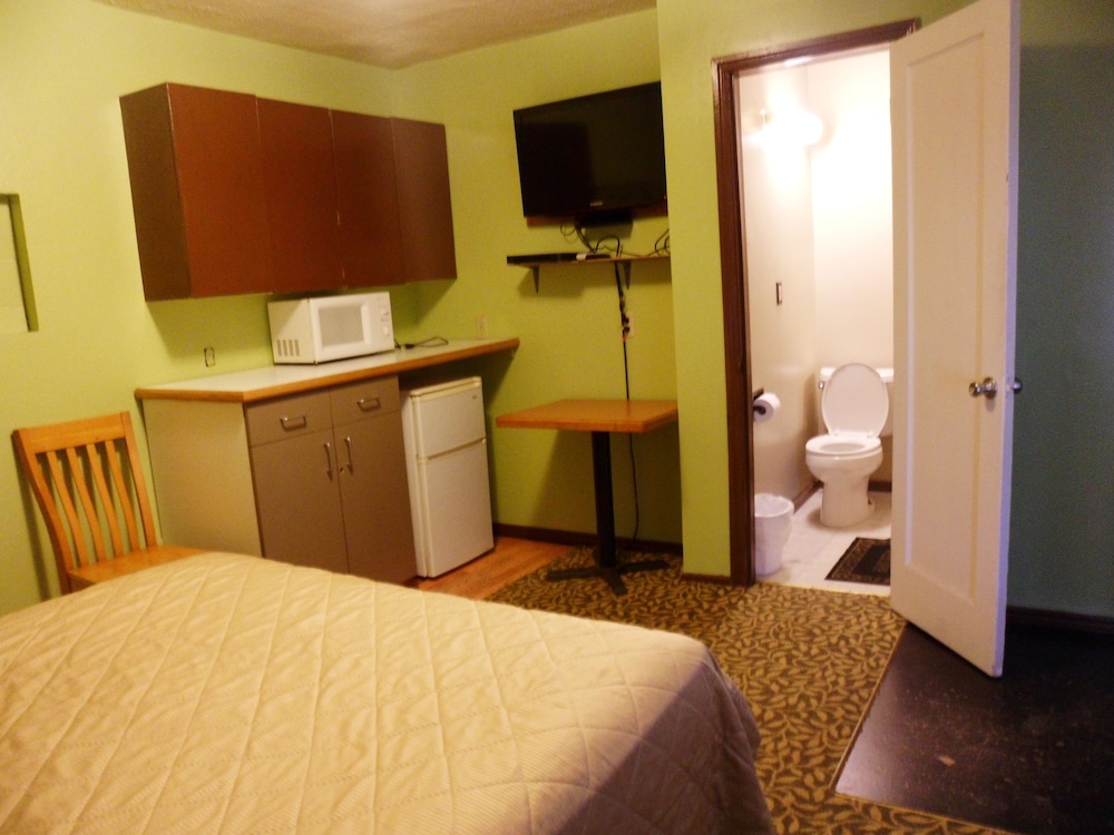 Pillow Talk Motel - photo 31