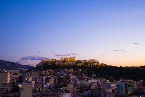 Panoramic Suite — 4-Star Luxury Hotel in Athens, Greece