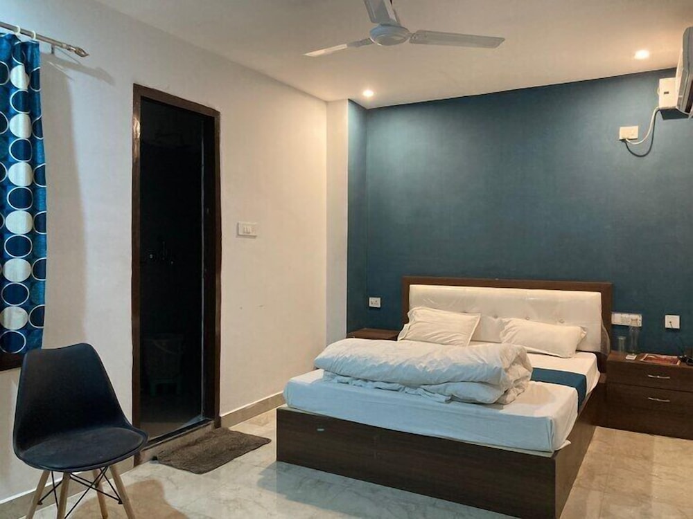 Hotel Usha Continental — Unknown City — photo 3