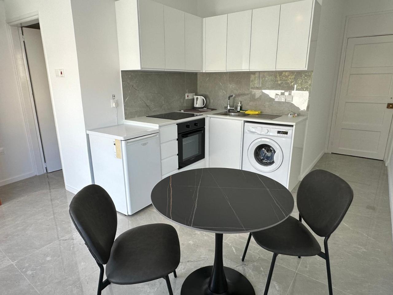 Appartments 750m from beach tourist area