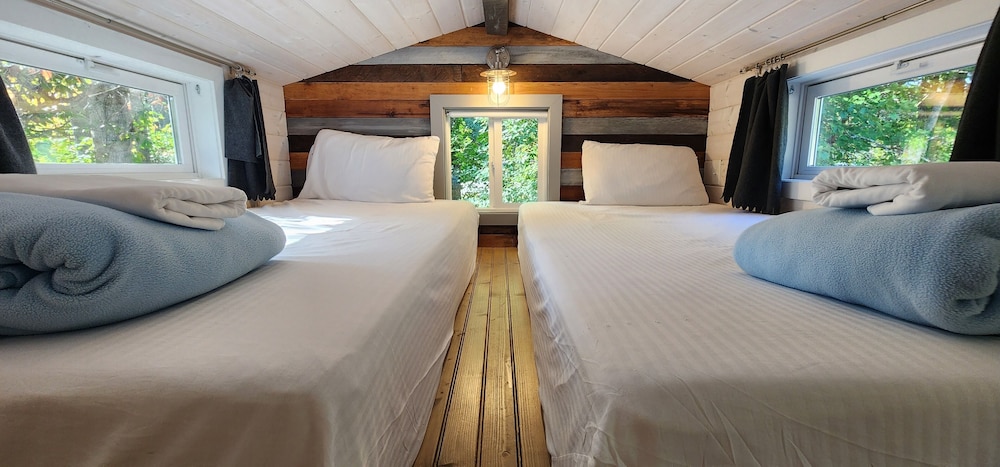 Emberglow Outdoor Resort - photo 9