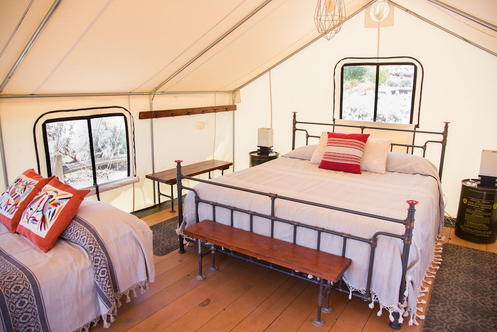 BaseCamp 37 - photo 5