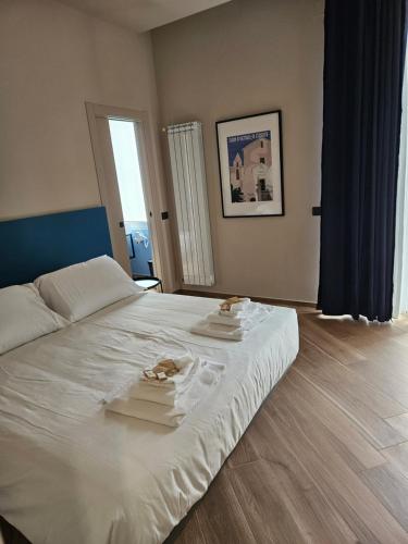 Scalo11 — 4-Star Luxury Hotel in Salerno, Italy