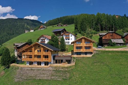 Nikol - carbon neutral hotel in Sukko