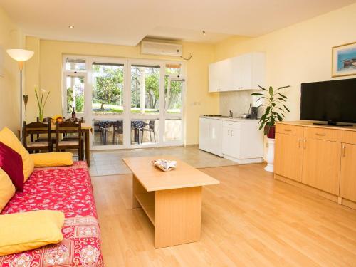 Apartment with terrace for 3 people