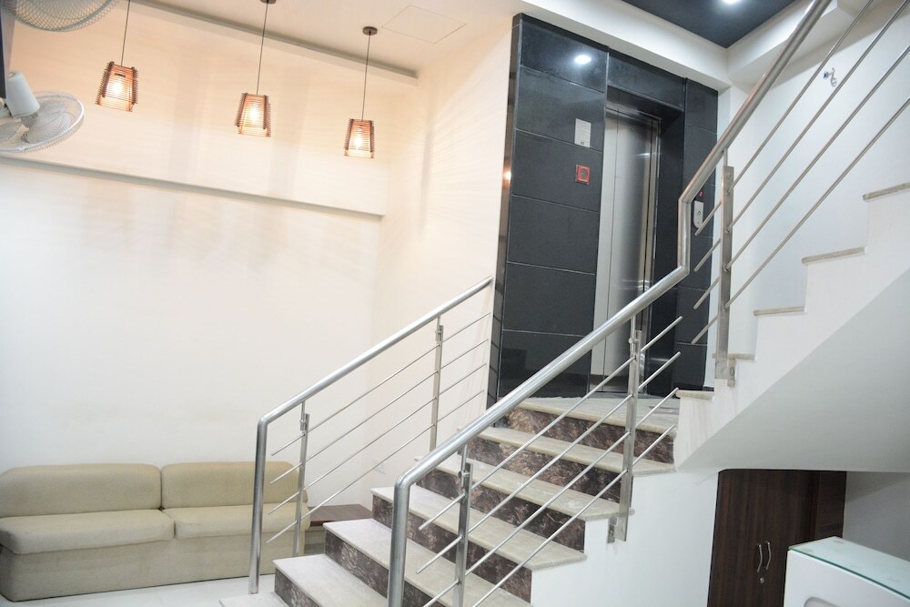 Hotel Paras — hotel in Lalitpur
