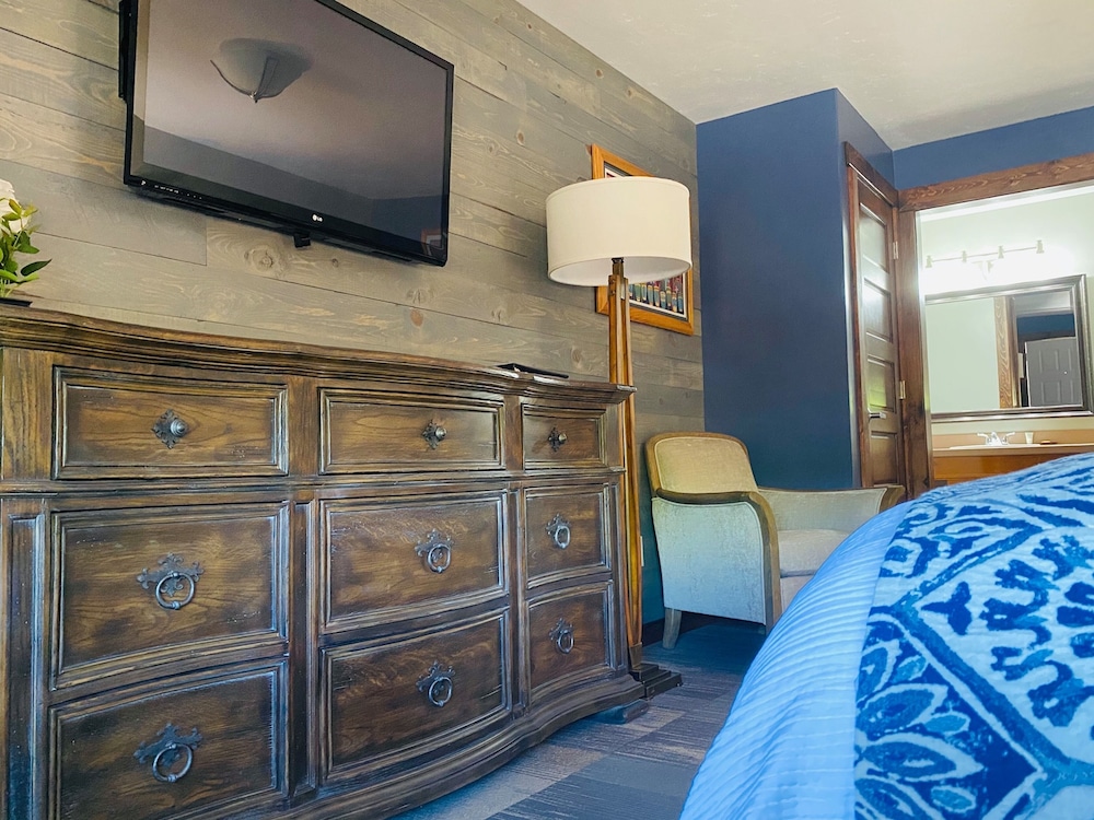 Desert Rose Resort & Cabins - photo 13