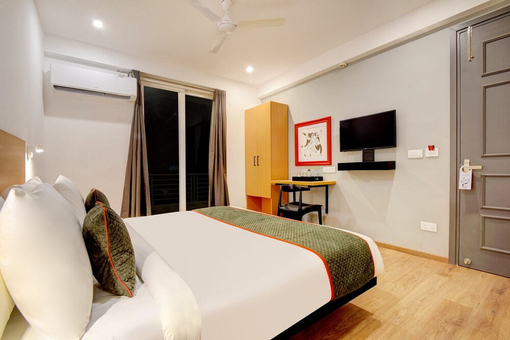 OYO Townhouse 219 Sector 49 Gurgaon