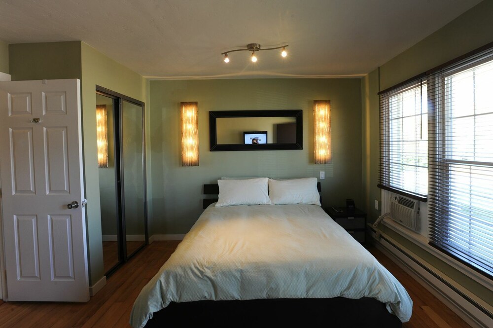 Flagstone Boutique Inn & Suites Canyons Collection Property - photo 3