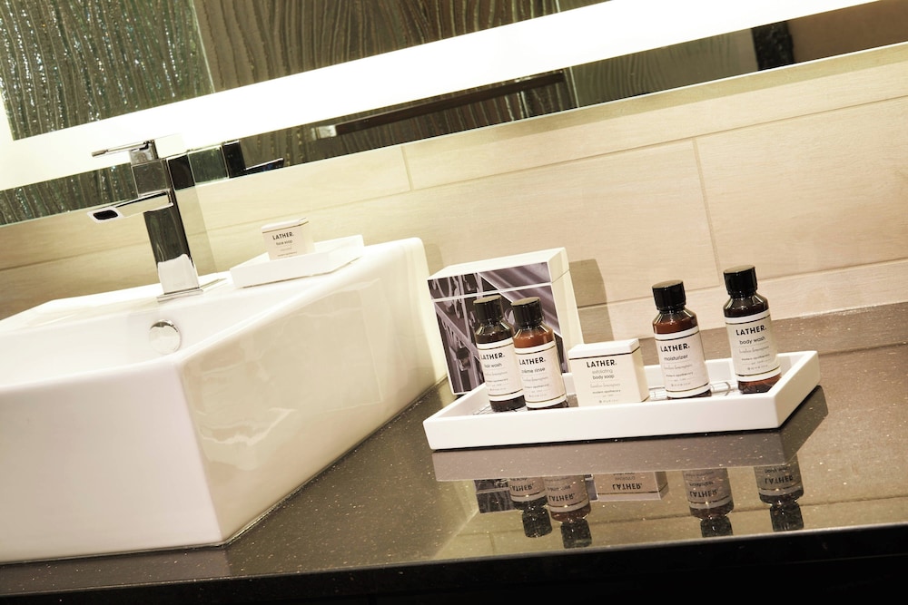 Metropolitan at The 9 Autograph Collection - photo 35