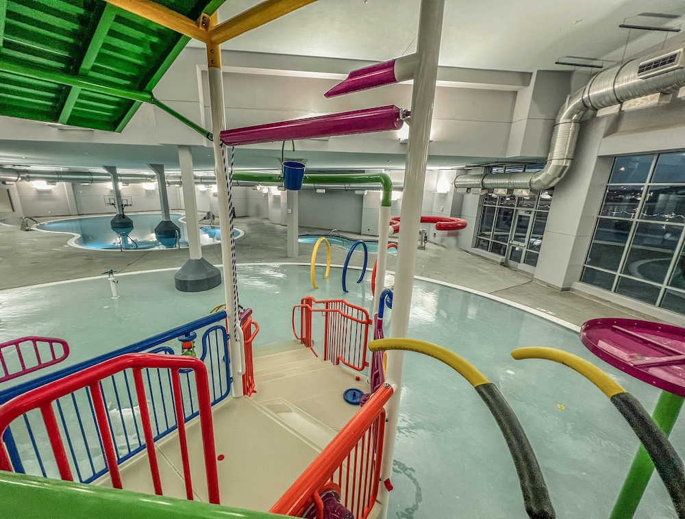 Crowne Plaza Kearney by IHG - photo 44