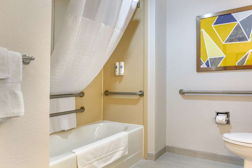 Comfort Inn & Suites Rapid City near Mt. Rushmore - photo 25