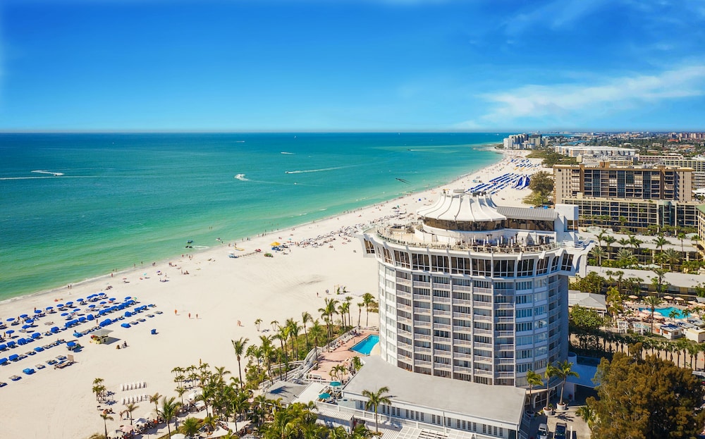 Bellwether Beach Resort — 4-Star Luxury Hotel in Saint Pete Beach, United States