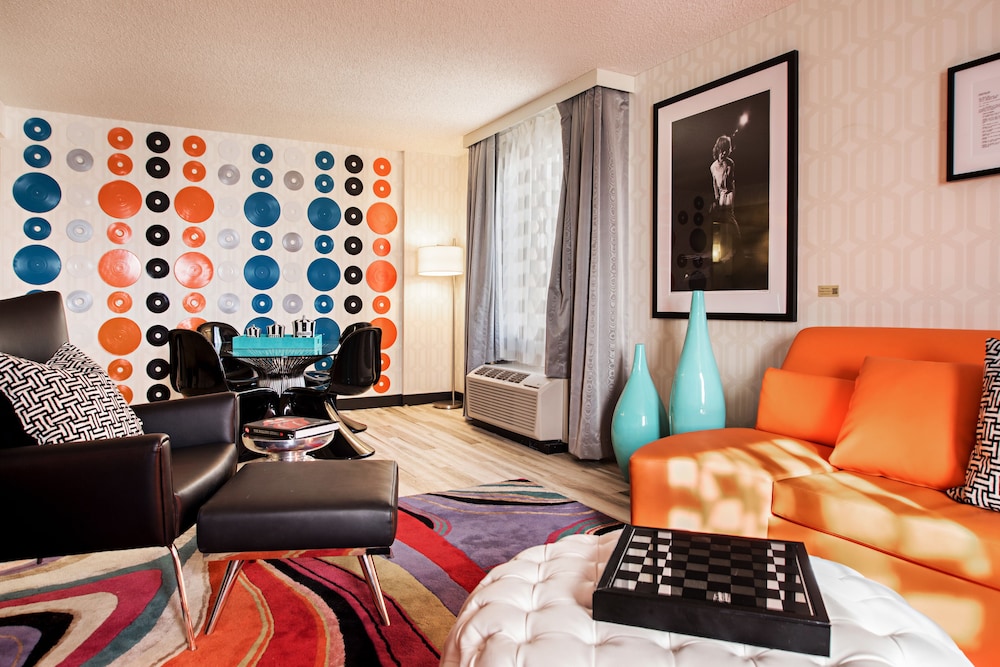 the Curtis Denver a DoubleTree by Hilton Hotel - photo 22