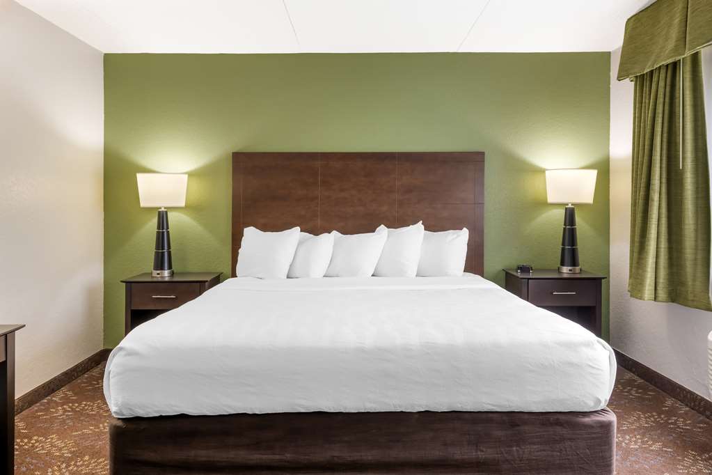 Best Western Plus New Ulm - photo 16