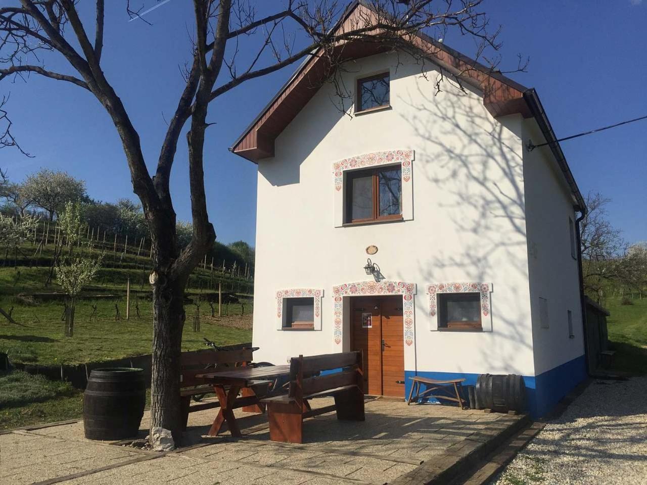 Vinny Sklep U Mna in Mutenice, Czech Republic