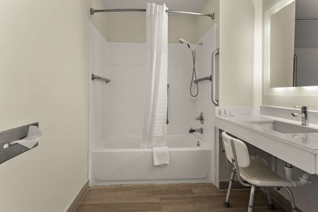 Quality Inn & Suites Dublin - photo 19
