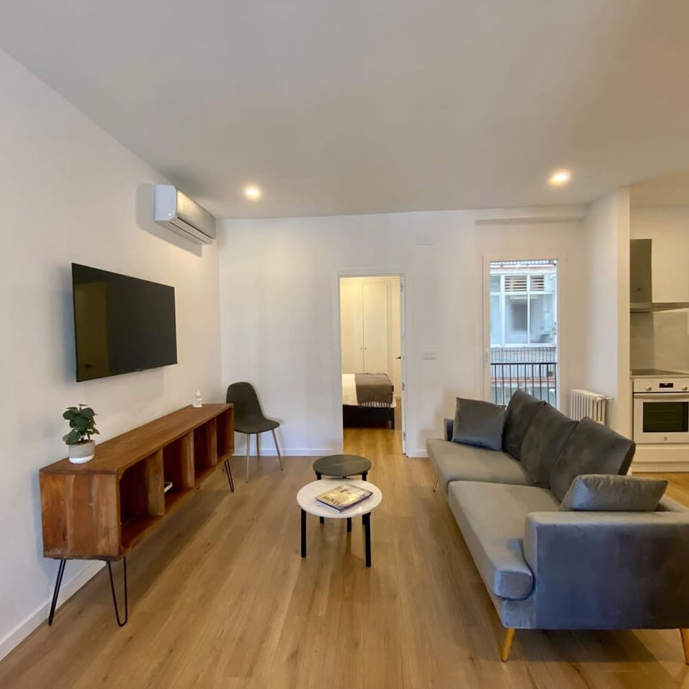 Cuzco I Chic 2 Bedroom Apartment Near Castellana Madrid hotel