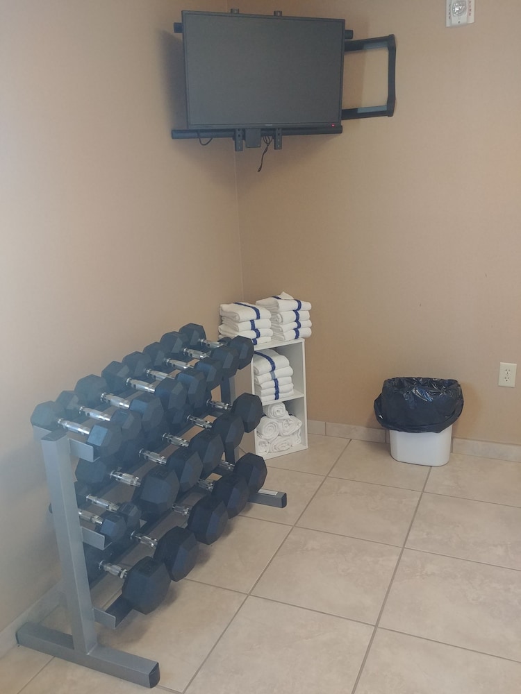 Cobblestone Hotel & Suites Broken Bow - photo 44