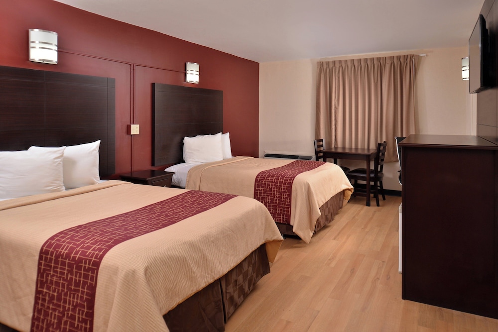 Red Roof Inn Van Horn - photo 19