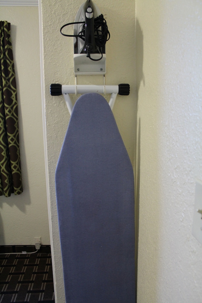 Riverside Inn & Suites Santa Cruz - photo 41