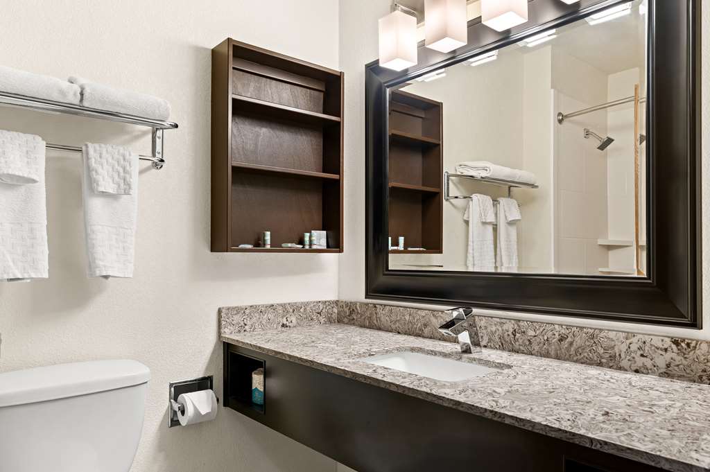 Best Western Monticello Gateway Inn - photo 24