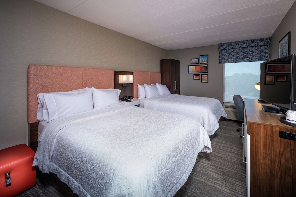 Hampton Inn Fall River Westport - photo 10