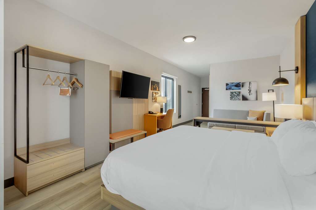 Comfort Suites Cheyenne WY - photo 16
