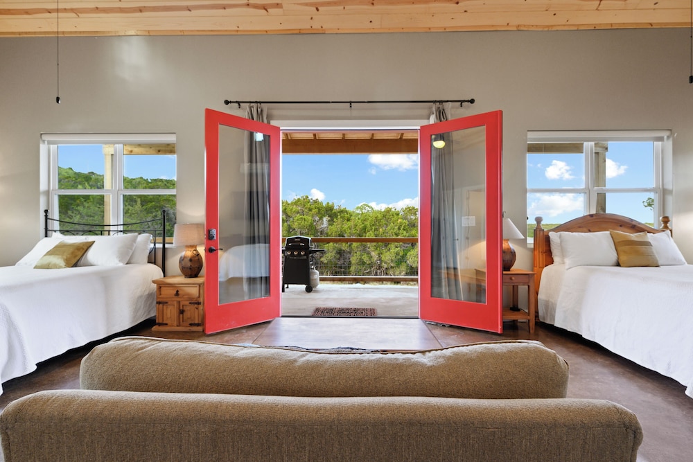 Hill Country Casitas - photo 20
