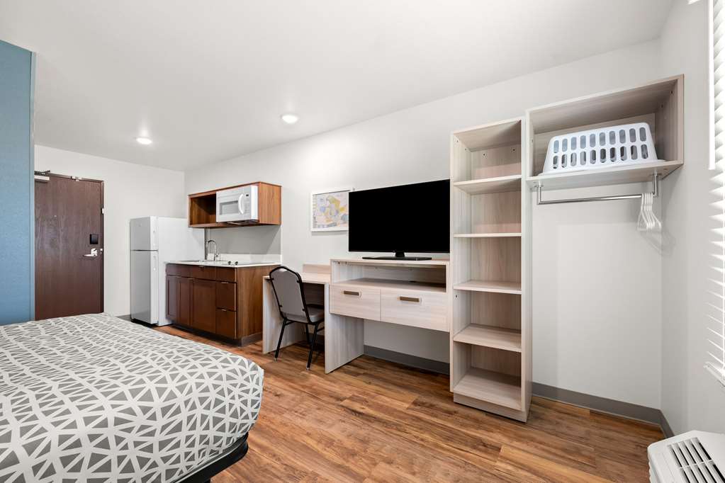 Woodspring Suites Huntsville Research Park - photo 12