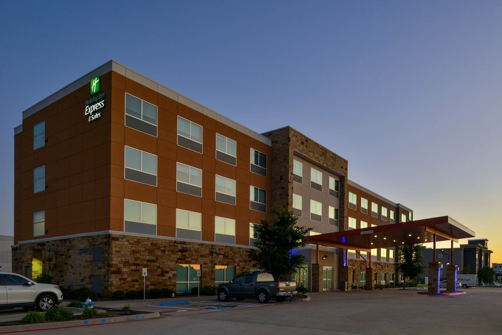 Holiday Inn Express & Suites Wylie West by IHG - photo 53