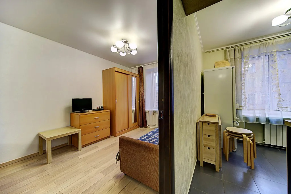 Sutkispb Na 5 Krasnoarmeyskoy 28 — 5-Star Luxury Hotel in Saint Petersburg, Russia