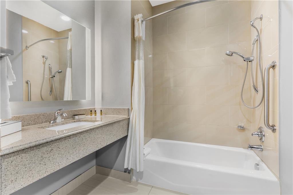Best Western Plus Fort Worth Forest Hill Inn & Suites - photo 25