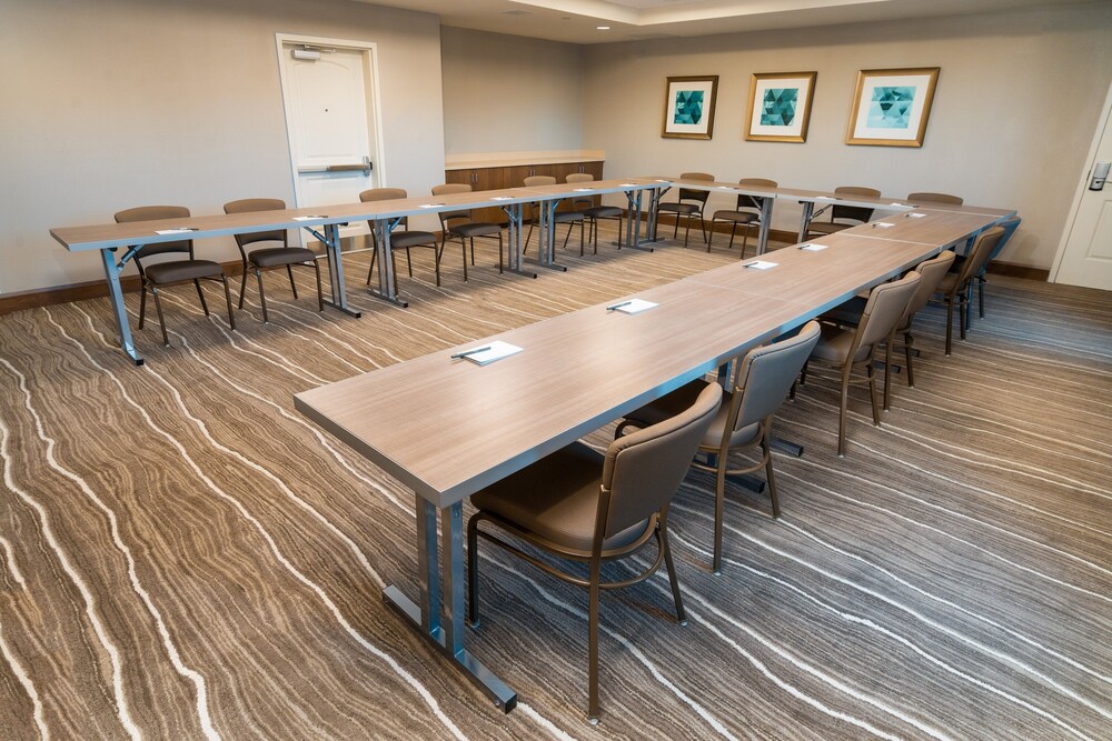 Staybridge Suites Coeur D'Alene by IHG - photo 36