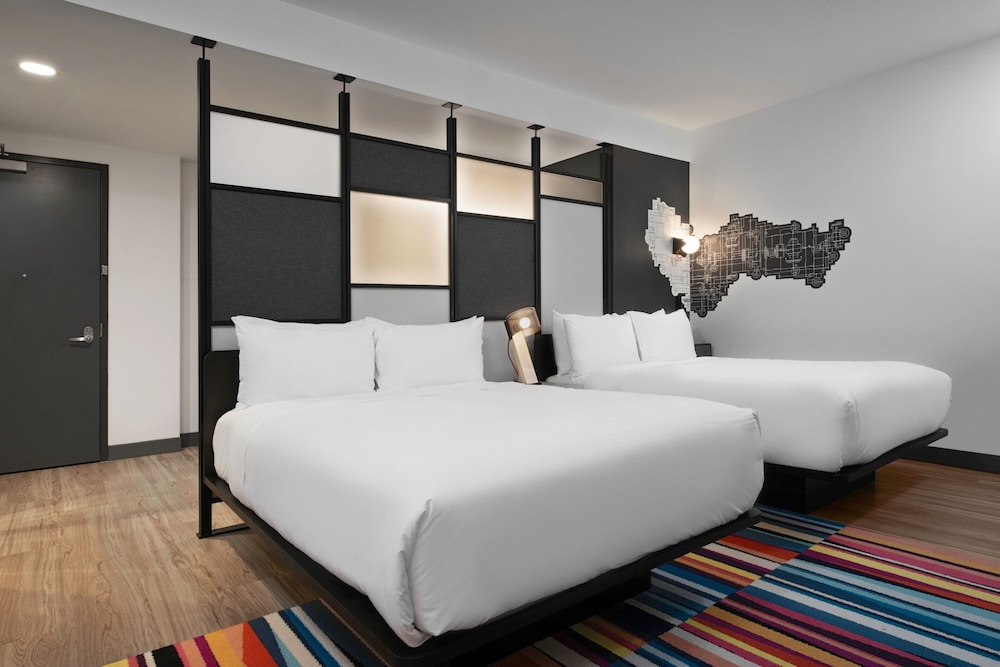 Aloft Kansas City Country Club Plaza - photo 9